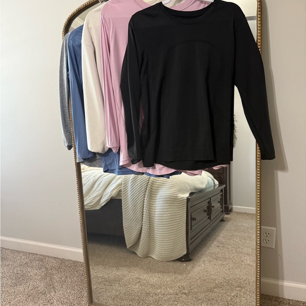 Lululemon long sleeve shirt lot